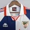 Zoom sur les logos du maillot vintage Bilbao Extérieur 1997/1998.