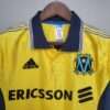 Zoom sur les logos du maillot vintage Olympique de Marseille "Centenaire" 1998/1999.