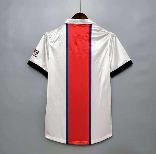 Vue arrière du maillot vintage Paris Saint-Germain Extérieur 1998/1999.