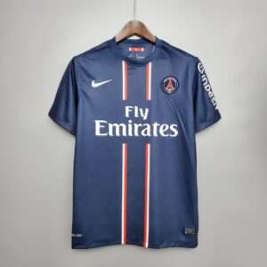Vue avant du maillot vintage Paris Saint-Germain Domicile 2012/2013.