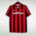 Vue avant du maillot vintage AC Milan Domicile Saison 1988-1990