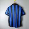 Vue arrière du maillot vintage Inter Milan Domicile 1998/1999