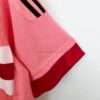 Zoom sur la manche du maillot Juventus 2015