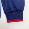 Zoom sur la manche du maillot Barca 1999