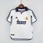 Vue avant du maillot Real Madrid 2001