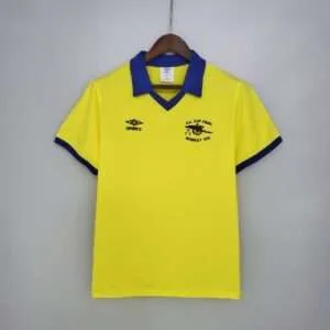 Vue avant du maillot vintage Arsenal Finale Coupe d'Angleterre 1979
