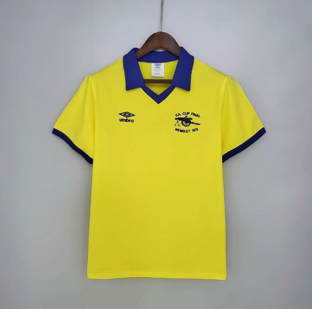 Vue avant du maillot vintage Arsenal Finale Coupe d'Angleterre 1979