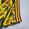 Zoom sur la manche du maillot vintage Arsenal Extérieur 1991/1993