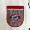 Zoom sur le logo du maillot vintage Bayern Munich Extérieur 1996/1998