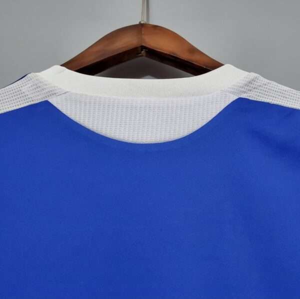 Présente le col du maillot vintage Chelsea Finale Ligue des Champions 2012