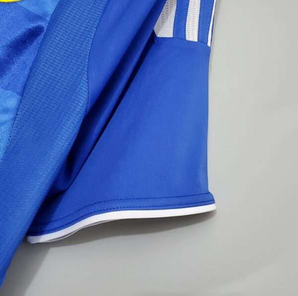 Zoom sur la manche du maillot vintage Chelsea Finale Ligue des Champions 2012