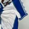 Zoom sur la manche et coutures du maillot vintage FC Porto Domicile 1997/1999