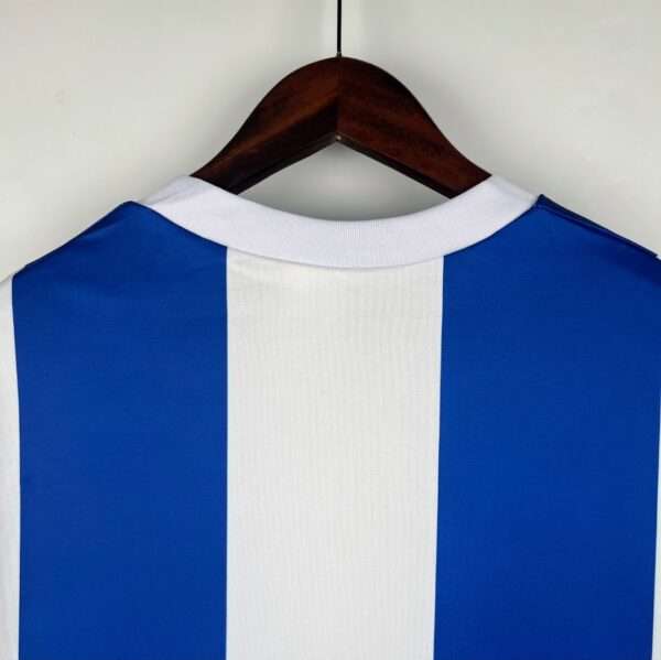 Vue sur le col du maillot vintage FC Porto Domicile 1990/1992
