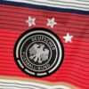 Zoom sur le logo du maillot vintage Allemagne Domicile Coupe du Monde 2014