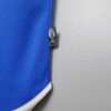 Zoom sur l'étiquette et coutures du maillot vintage France Domicile Euro 2000