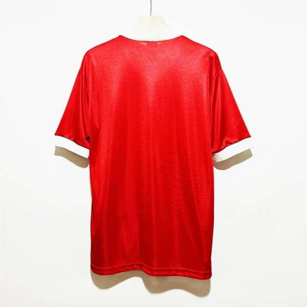 Vue arrière du maillot vintage Liverpool Finale Ligue des Champions 1977
