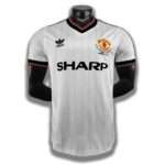 Vue avant du maillot vintage Manchester United Finale FA Cup 1983