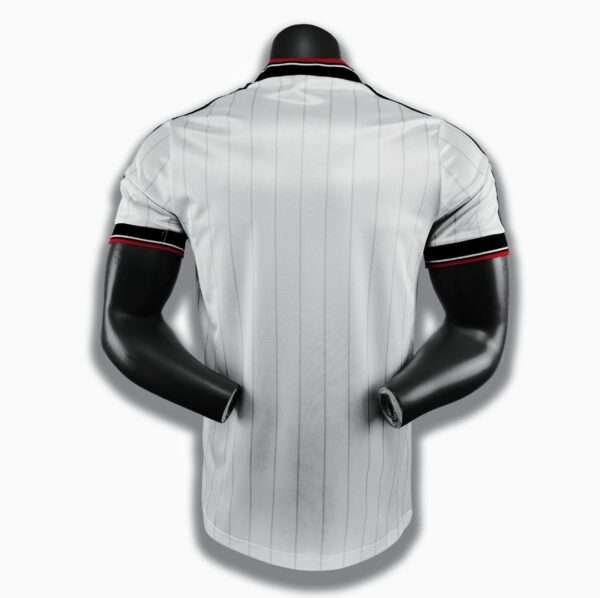 Vue arrière du maillot vintage Manchester United Finale FA Cup 1983