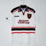 Vue avant du maillot vintage Manchester United Extérieur 1997/1999