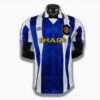 Vue avant du maillot vintage Manchester United "Troisième" 1994/1996