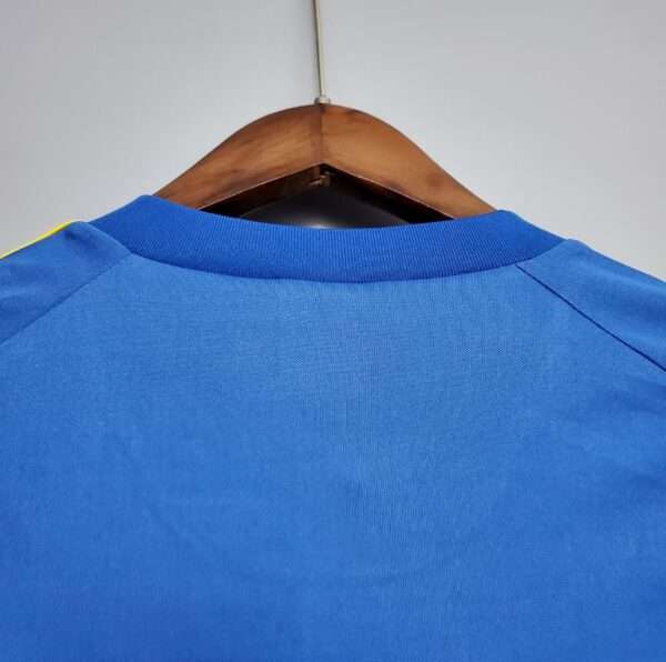 Zoom sur le col du maillot vintage Boca Juniors Domicile 1981/1982