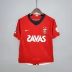 Vue avant du maillot vintage Urawa Red Diamonds Domicile 2008/2009