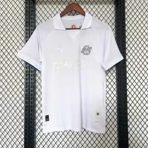 Vue avant du maillot vintage Olympique de Marseille "125 Ans"