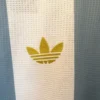 Zoom sur le logo du maillot Argentine adidas